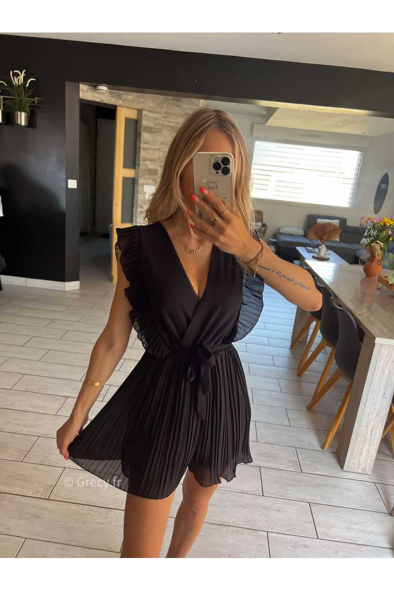 Combishort plissee noire sans manches col V Couleur noir Taille Taille Unique convient du 34 au 38