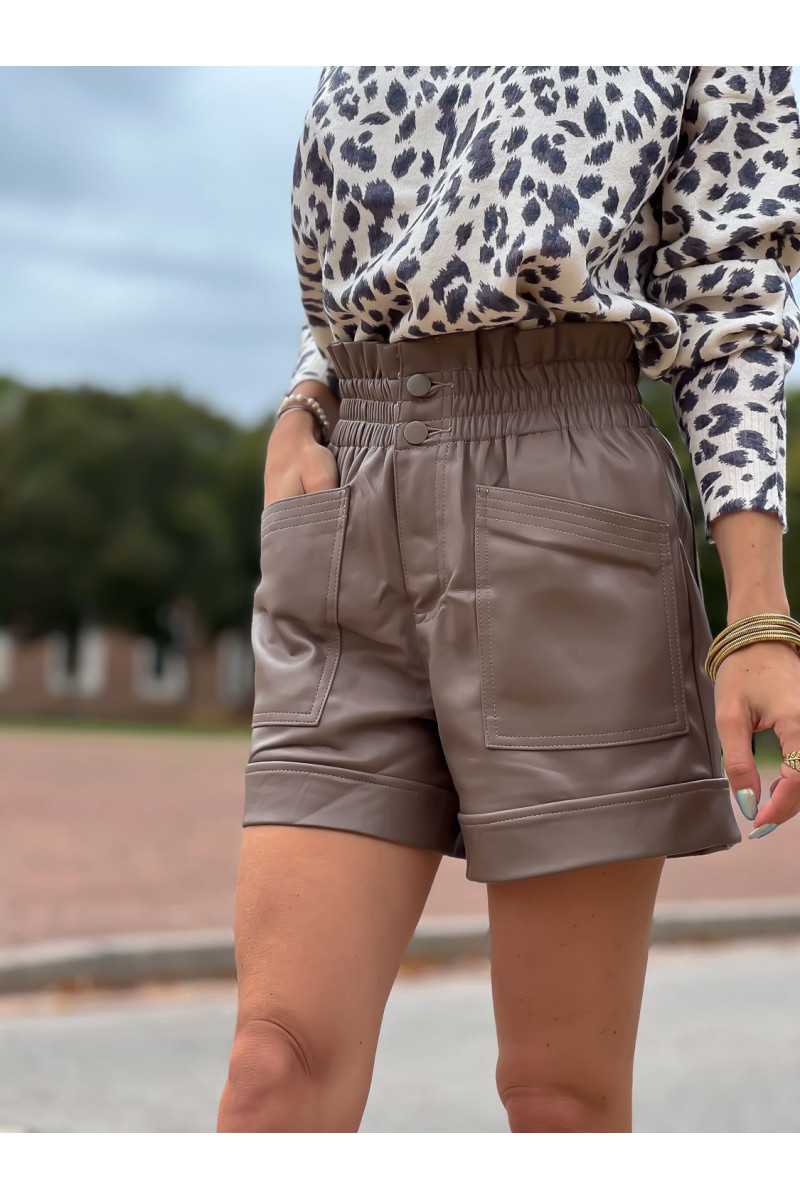 short simili cuir taille haute taupe marron automne mode tendance grecy