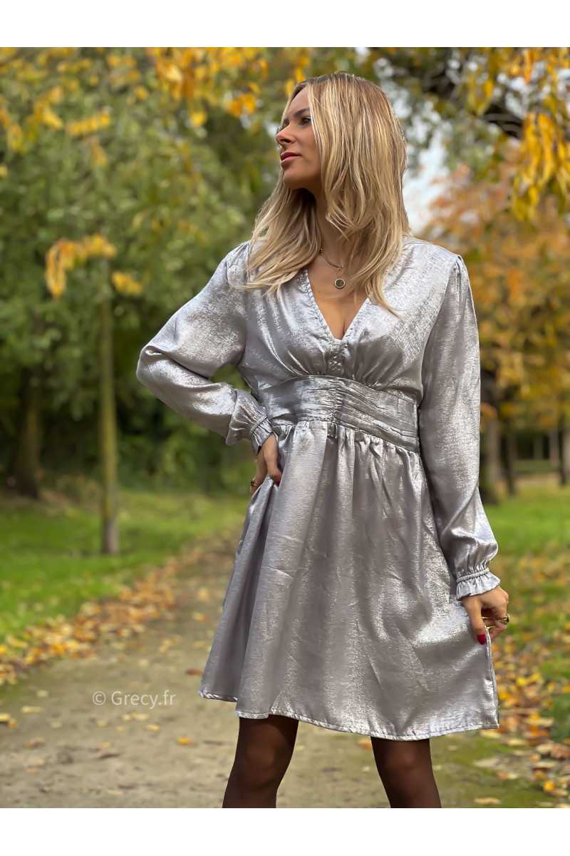 robe manches longues argent argentée gris irisée noël fêtes automne hiver 2023 mode outfit sézane zara mango