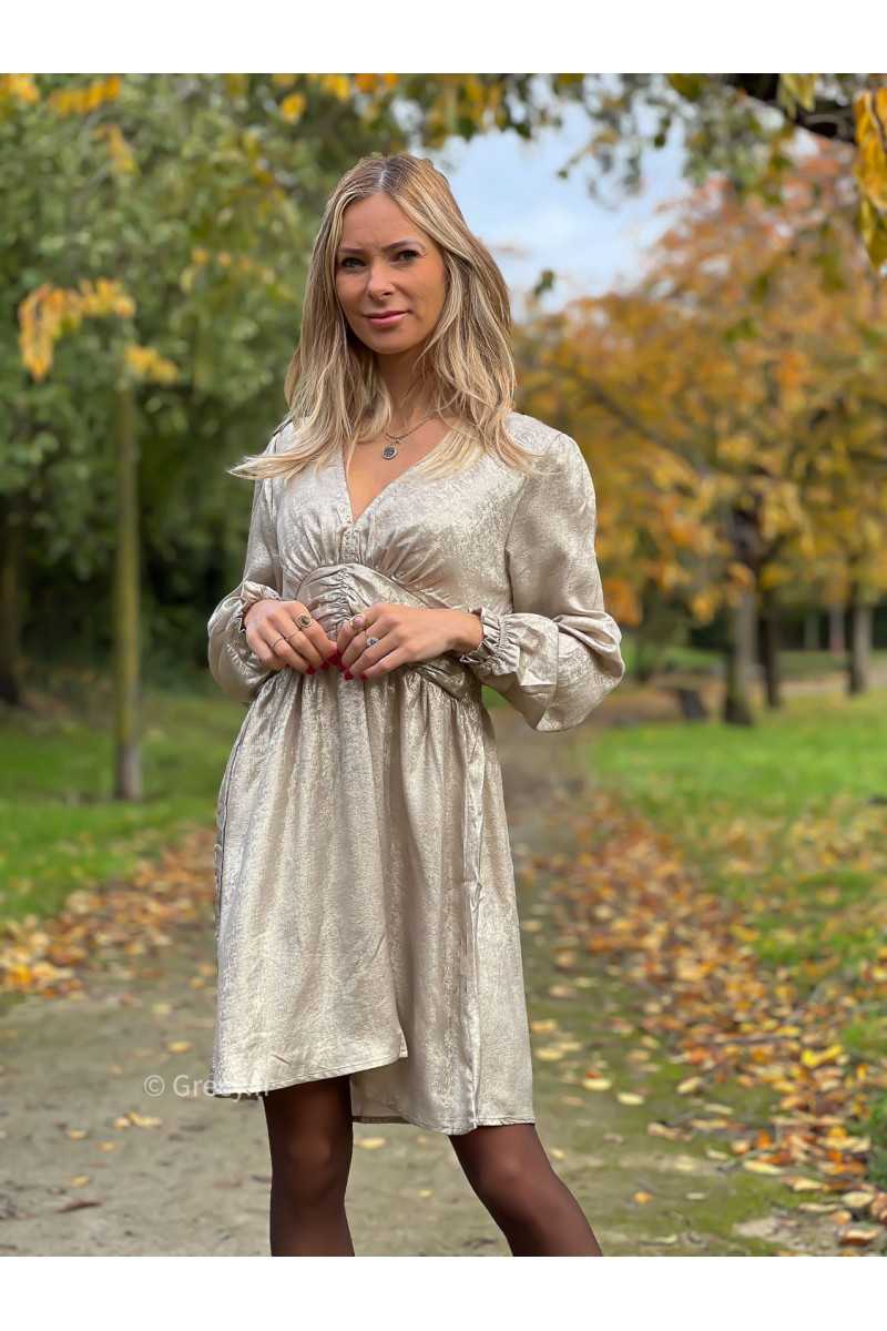 robe manches longues dorée champagne or irisée noël fêtes automne hiver 2023 mode outfit sézane zara mango