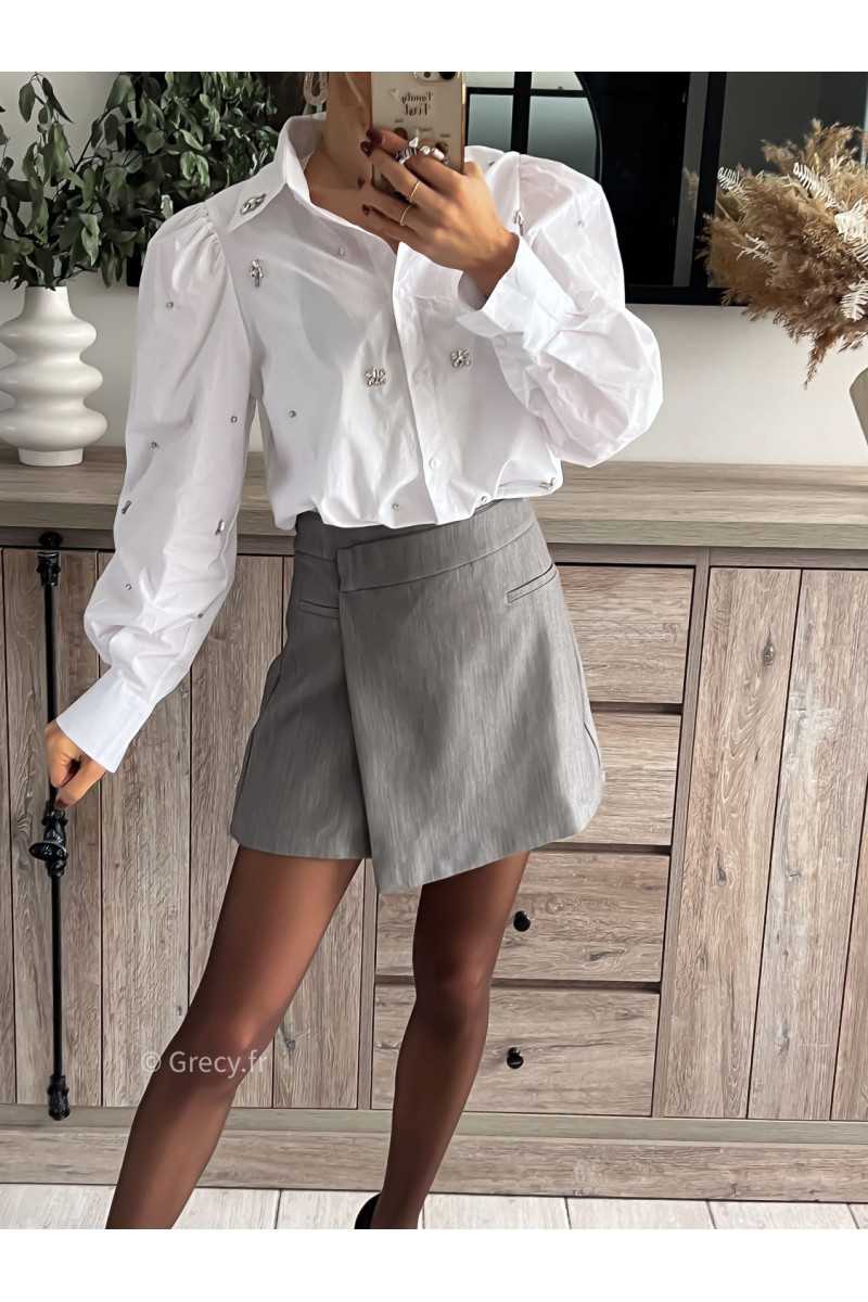 jupe short gris skort ensemble chemise blanche hiver grecy mode outfit