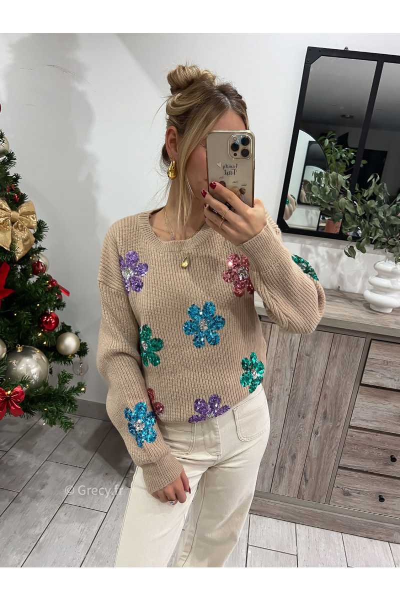pull beige fleurs sequins fleuri mode outfit look grecy hiver ootd tendance