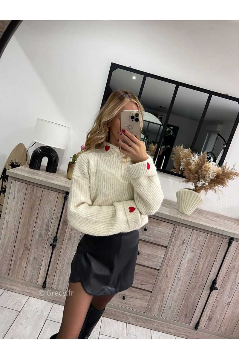 pull beige coeurs brodés rouge grecy mode tendances ootd outfit look