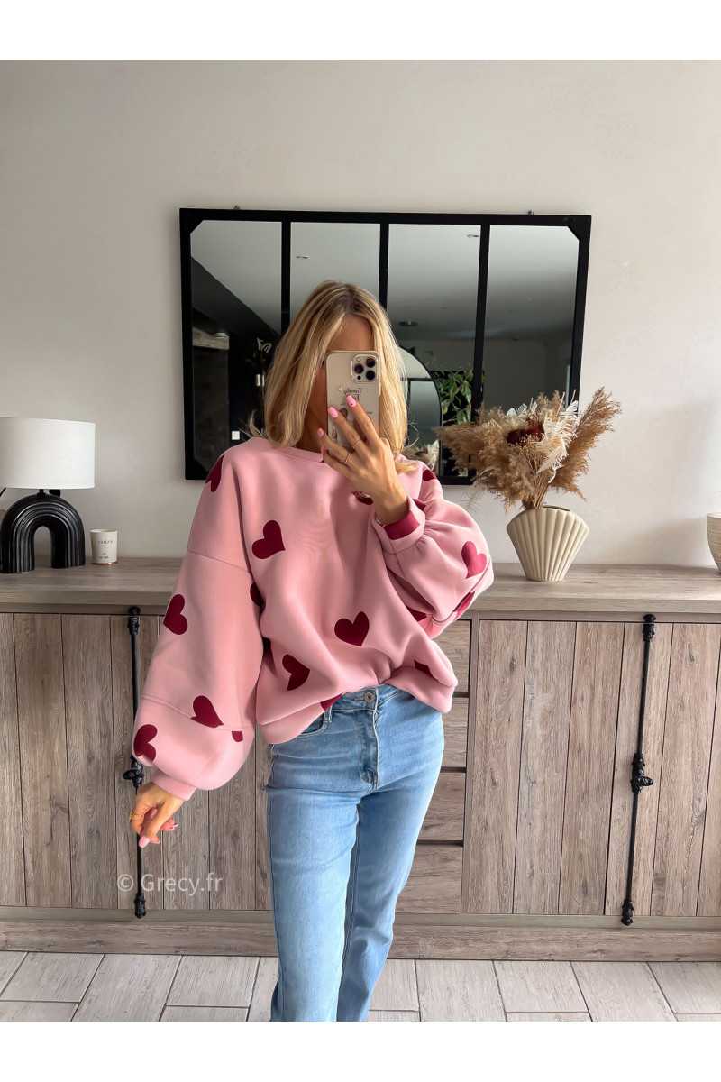 sweat pull rose coeurs rouge saint Valentin mode tendance chic grecy outfit ootd printemps