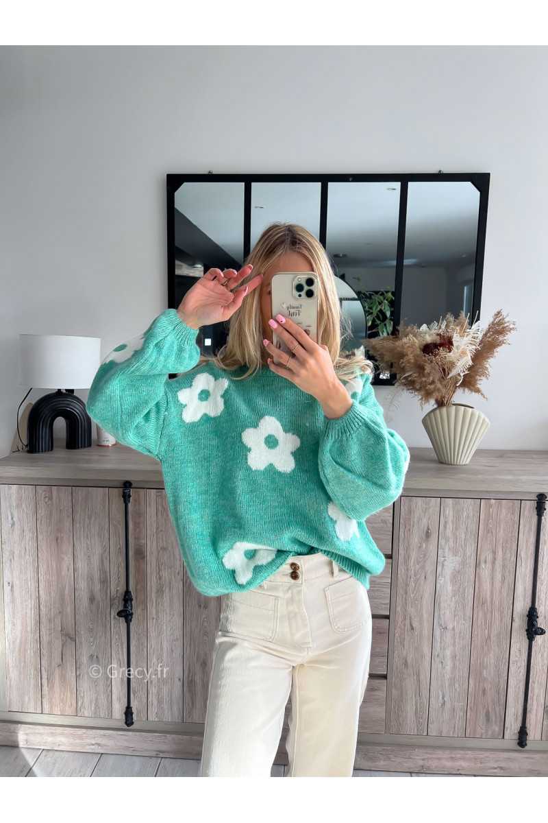 pull maille vert pastel clair fleurs fleuri mode tendance chic grecy outfit ootd printemps