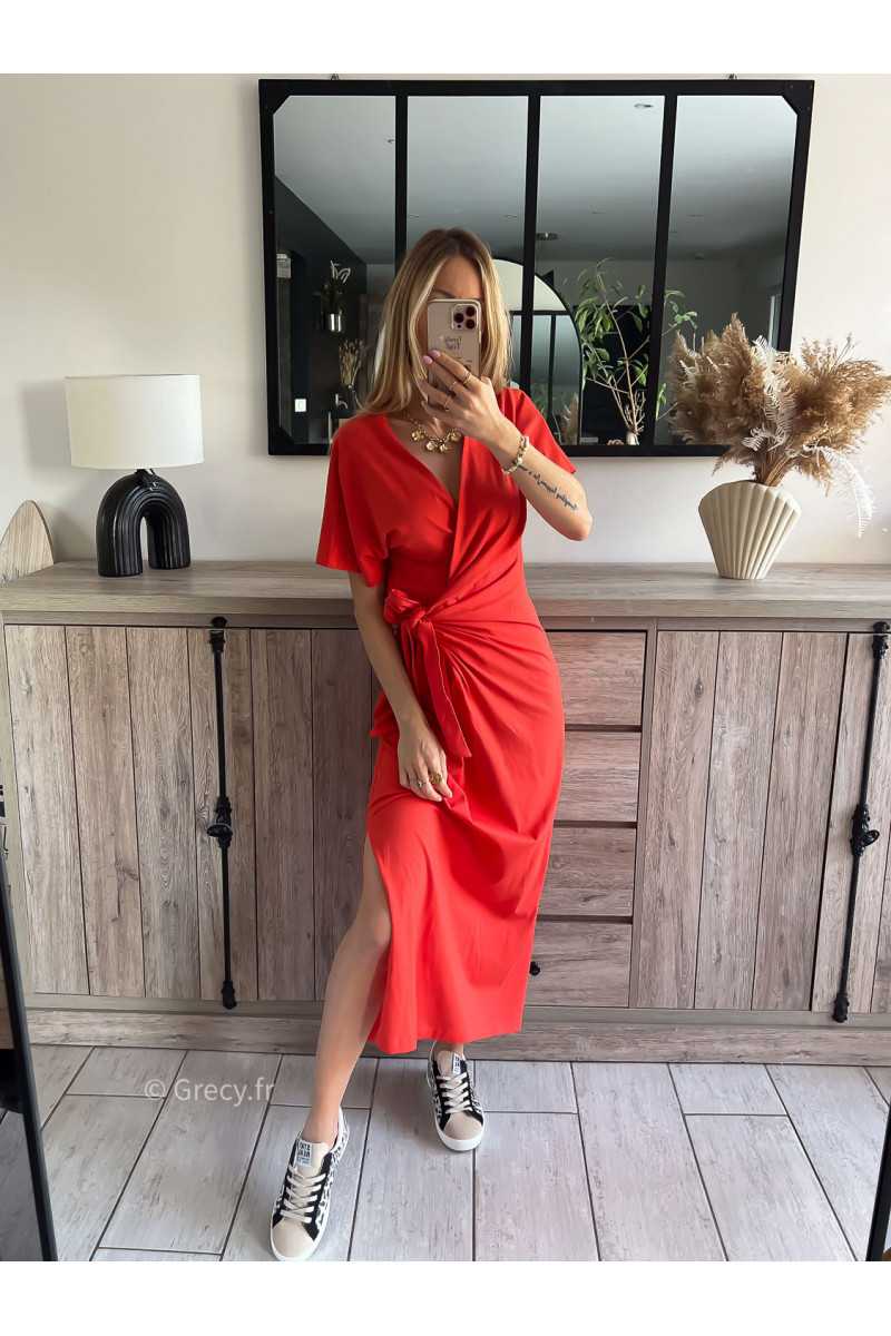 robe longue rouge nouée cache coeur grecy outfit look ootd mode tendance printemps 2024