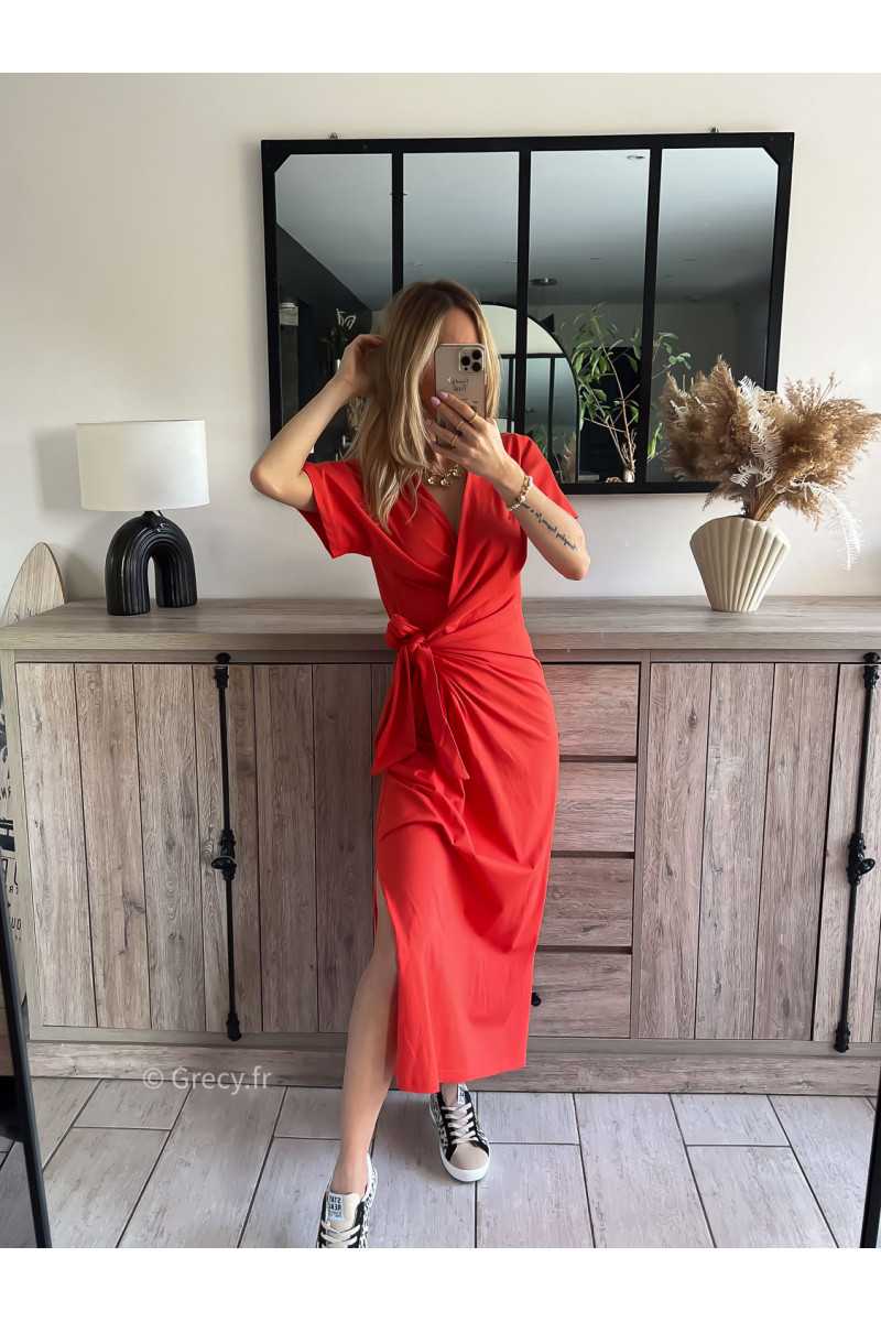robe longue rouge nouée cache coeur grecy outfit look ootd mode tendance printemps 2024