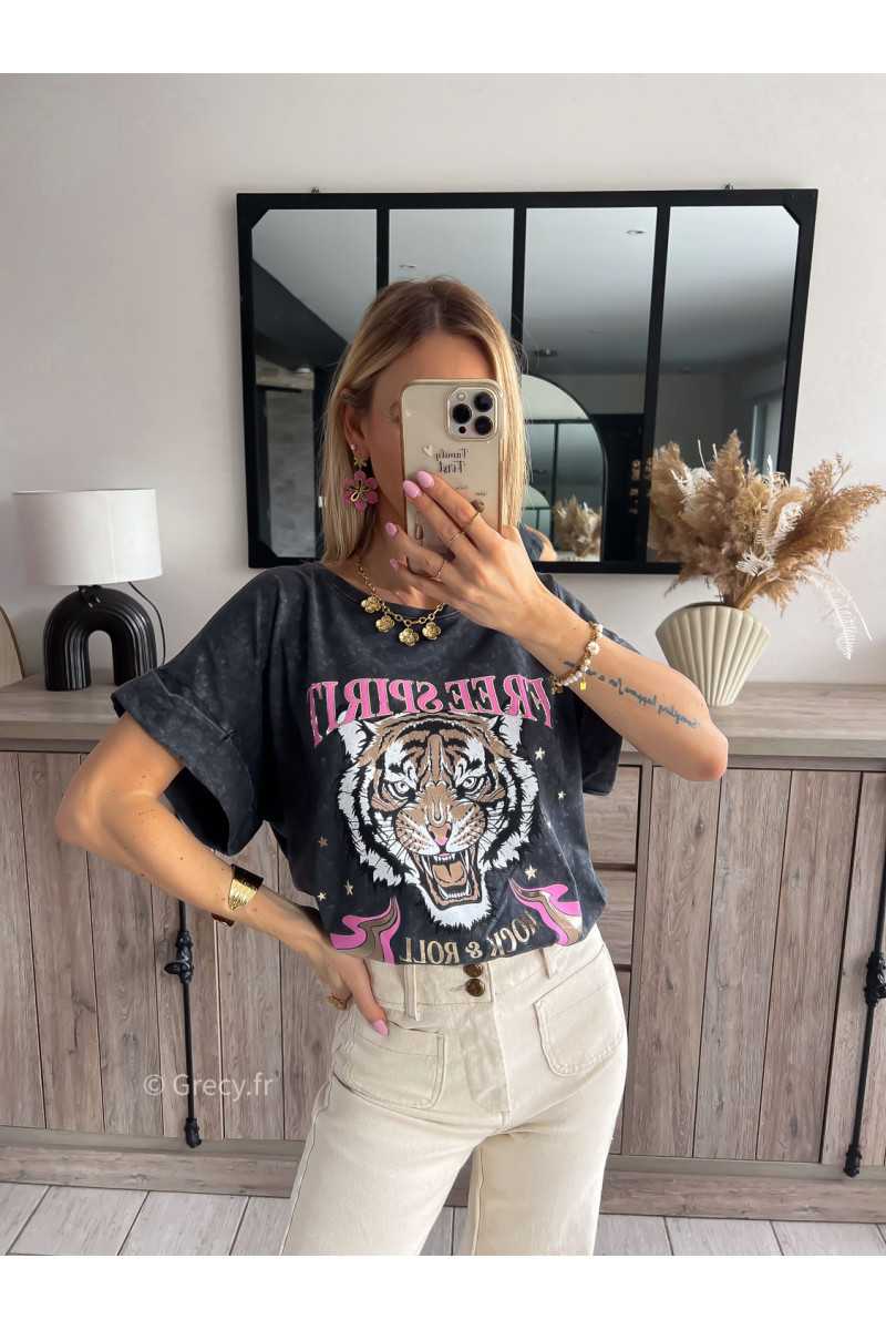 t-shirt tigre gris chiné rose or doré mode tendance grecy printemps été 2024 outfit look ootd