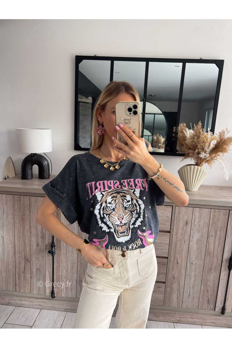 t-shirt tigre gris chiné rose or doré mode tendance grecy printemps été 2024 outfit look ootd