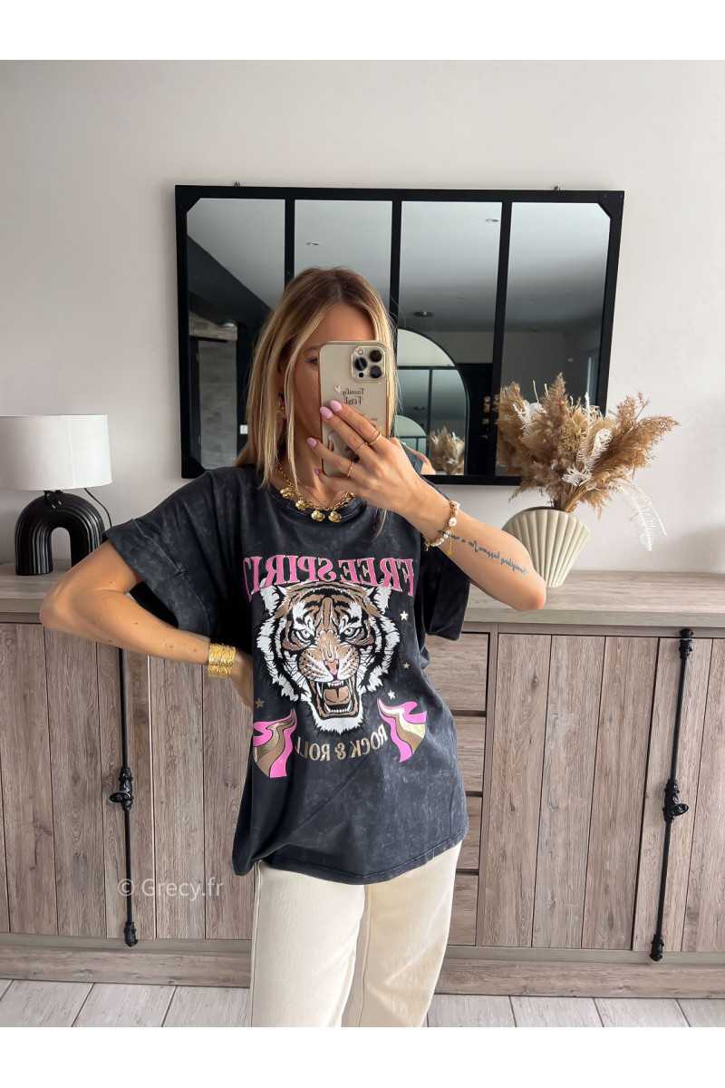 t-shirt tigre gris chiné rose or doré mode tendance grecy printemps été 2024 outfit look ootd