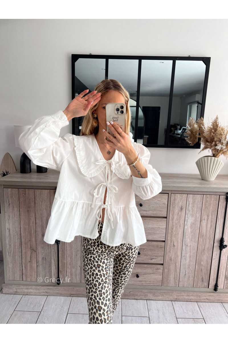 chemise blouse blanche grand col Claudine noeuds nouée devant été printemps 2024 mode grecy tenue ootd outfit look