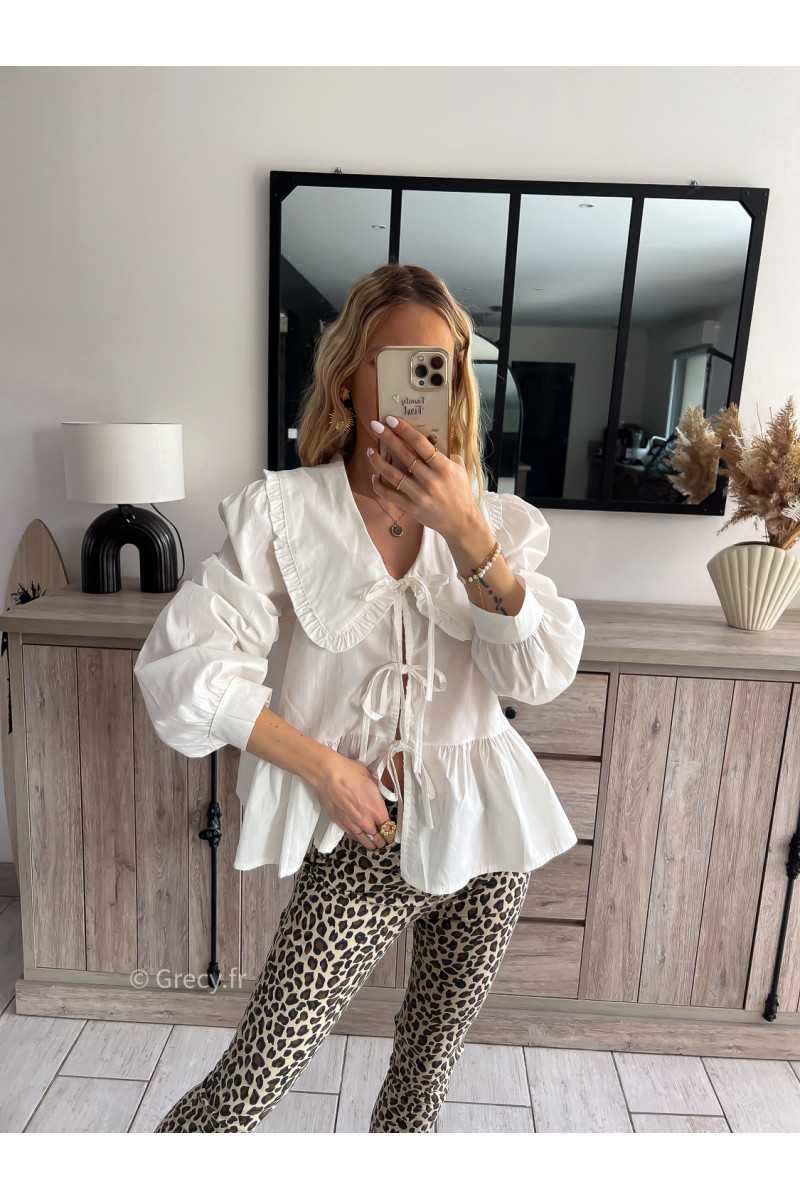 chemise blouse blanche grand col Claudine noeuds nouée devant été printemps 2024 mode grecy tenue ootd outfit look