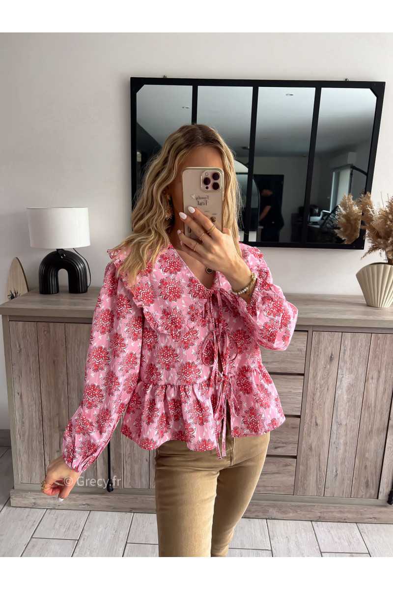 chemise blouse rose fleurie grand col Claudine noeuds nouée devant été printemps 2024 mode grecy tenue ootd outfit look