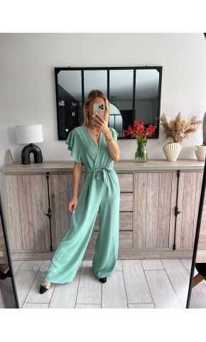 combinaison fluide vert d'eau clair pastel ceinture dorée or mariage baptême chic grecy ootd outfit look tenue