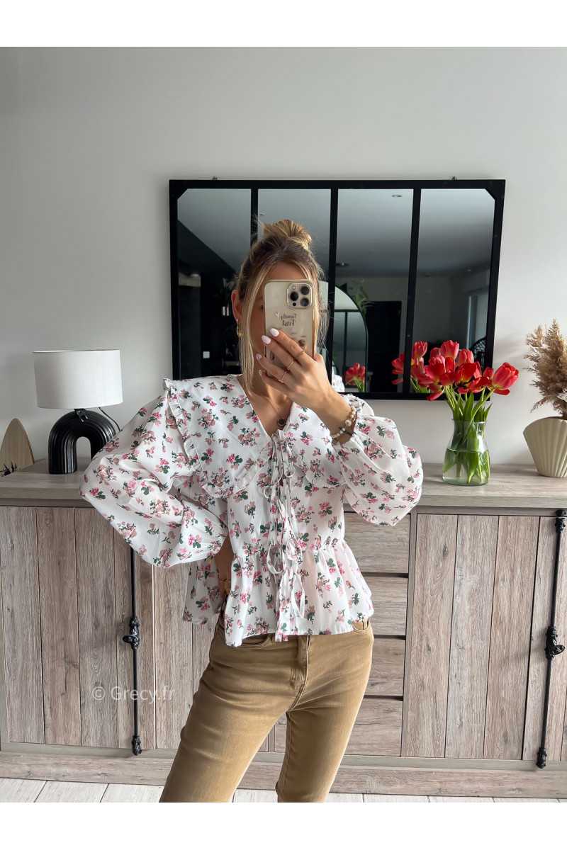 blouse fleurie grand col Claudine blanche et rose noeuds devant nouée tendance mode printemps été 2024 grecy