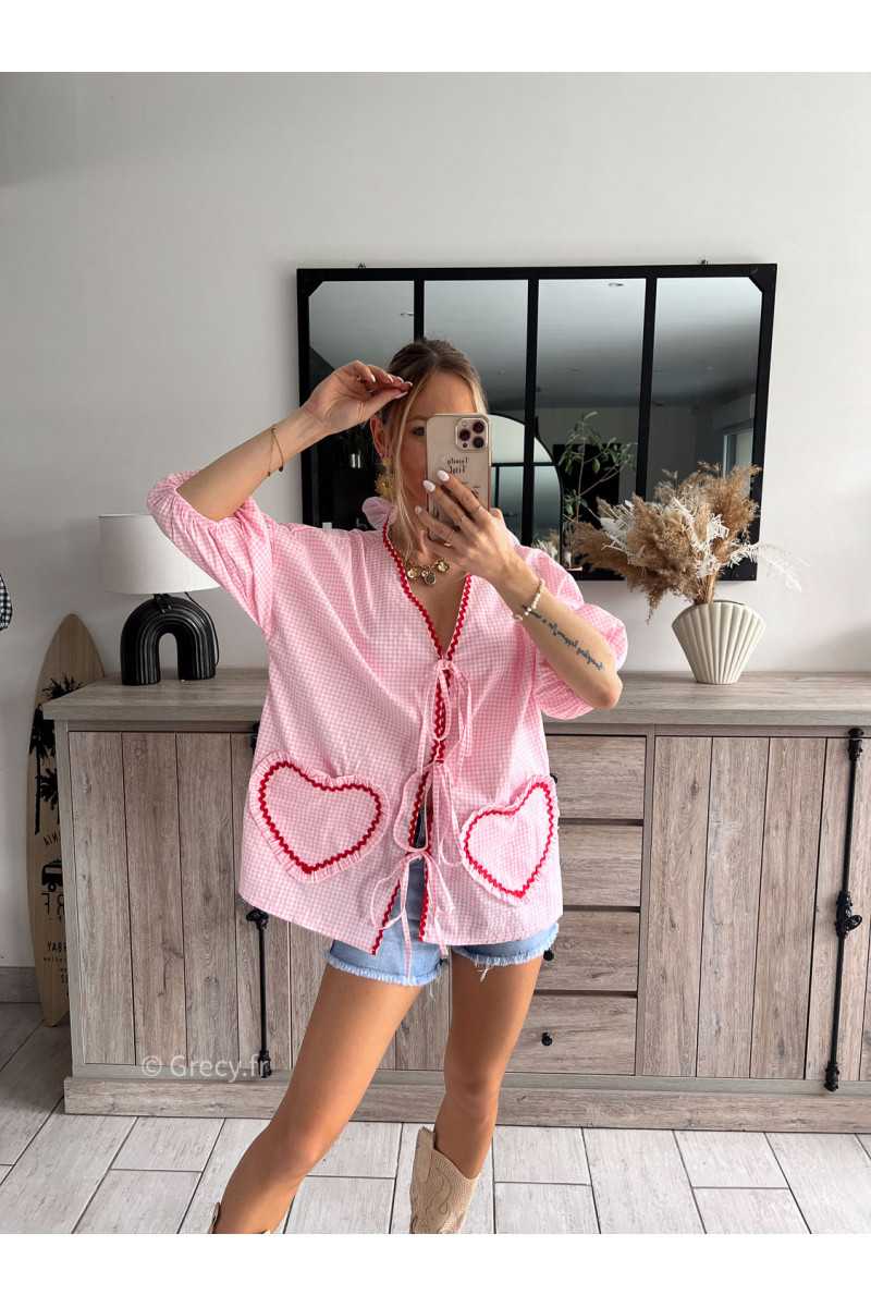 blouse vichy rose et rouge coeurs poches noeuds printemps été 2024 mode look ootd outfit grecy