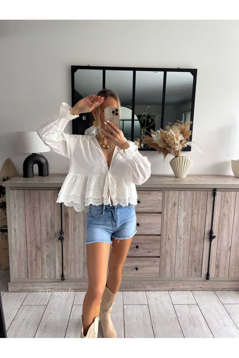 blouse blanche noeud broderie anglaise volants manches longues printemps été 2024 mode look ootd outfit grecy