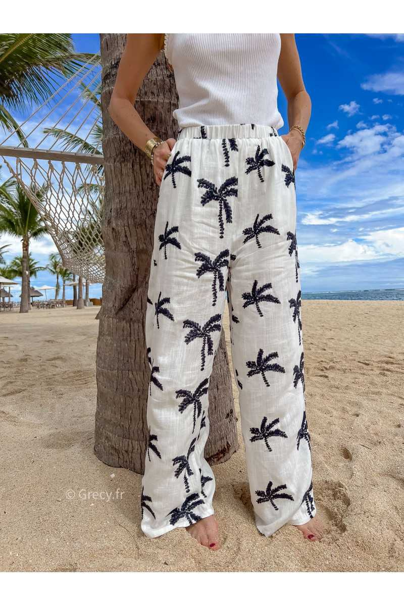 pantalon fluide loin palmiers blanc noir mode ootd look printemps été 2024 plage