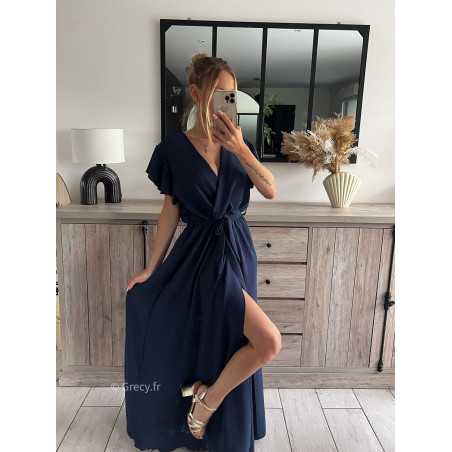 Robe longue bleu marine manches courtes fendue dans le bas Couleur bleu marine Taille Taille unique convient du 34 au 42