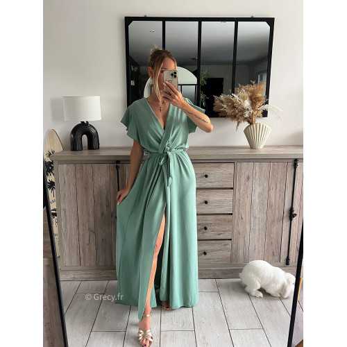 robe longue vert clair pastel d'eau turquoise cérémonie chic soirée grecy mode tendance look printemps été 2024