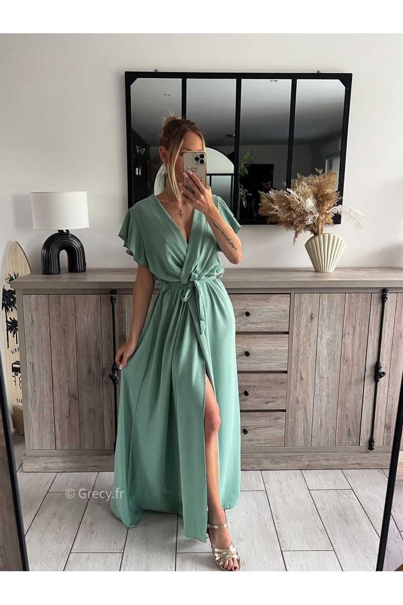 robe longue vert clair pastel d'eau turquoise cérémonie chic soirée grecy mode tendance look printemps été 2024