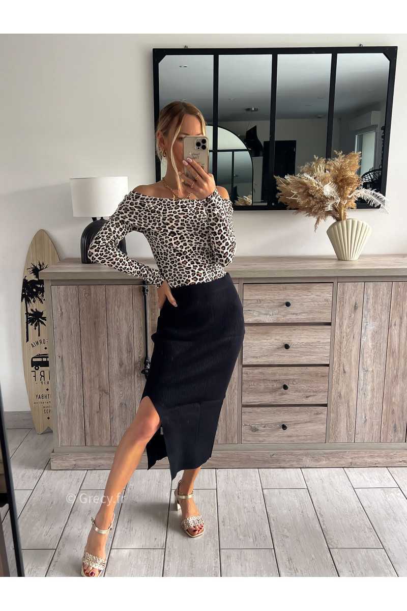 top pull leopard col bardot épaules dénudées printemps été 2024 mode tendance look grecy