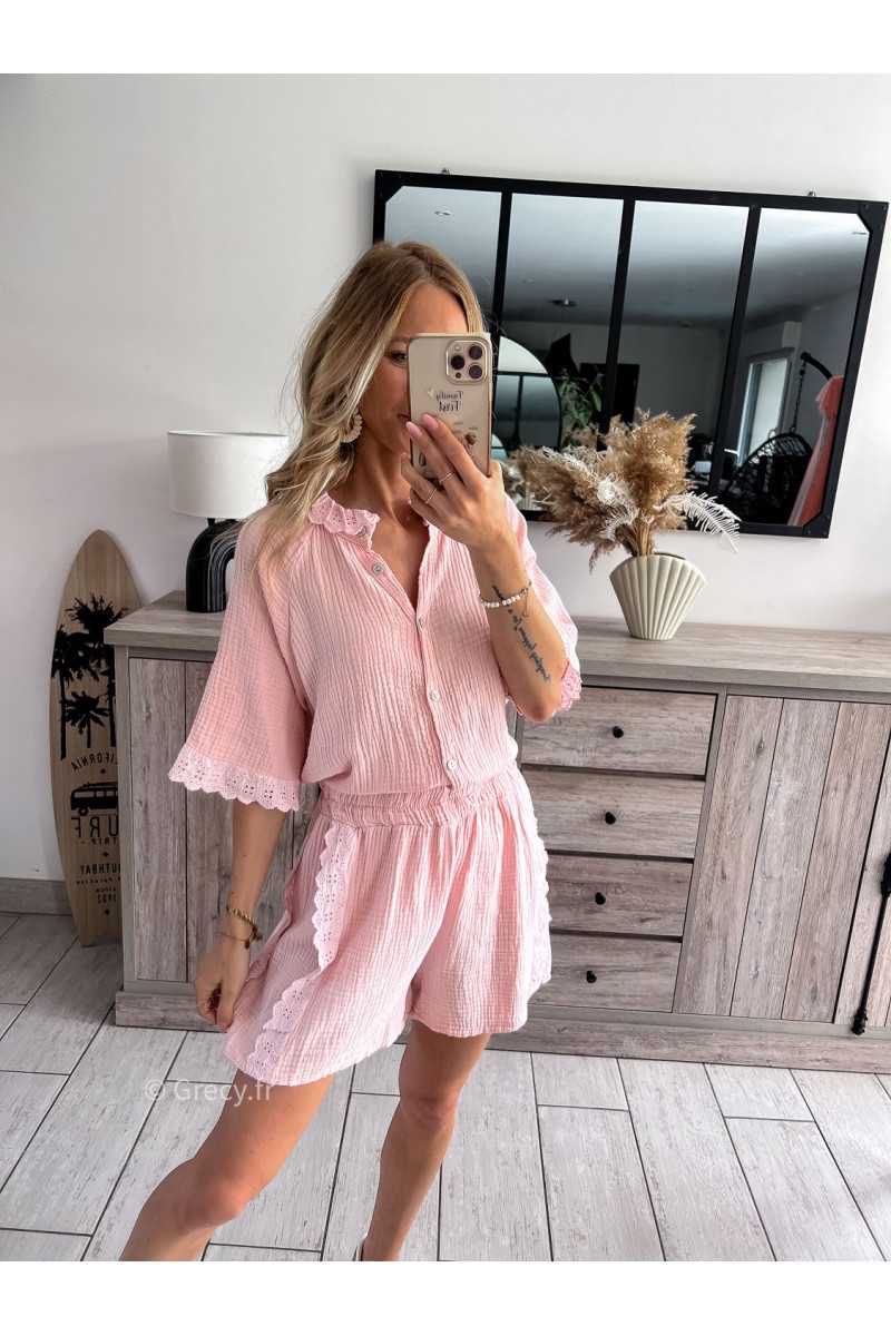 Ensemble chemise manches courtes et short gaze de coton rose Couleur rose Taille Taille unique convient du 34 au 42