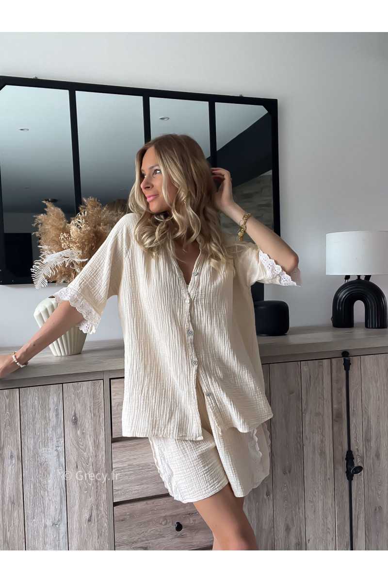 ensemble short chemise gaze de coton beige dentelles grecy printemps été 2024 fluide léger mode look ootd