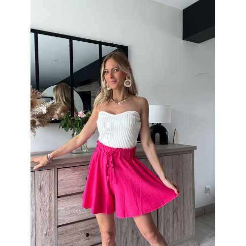 short fluide rose fuchsia grecy mode tendance look été 2024