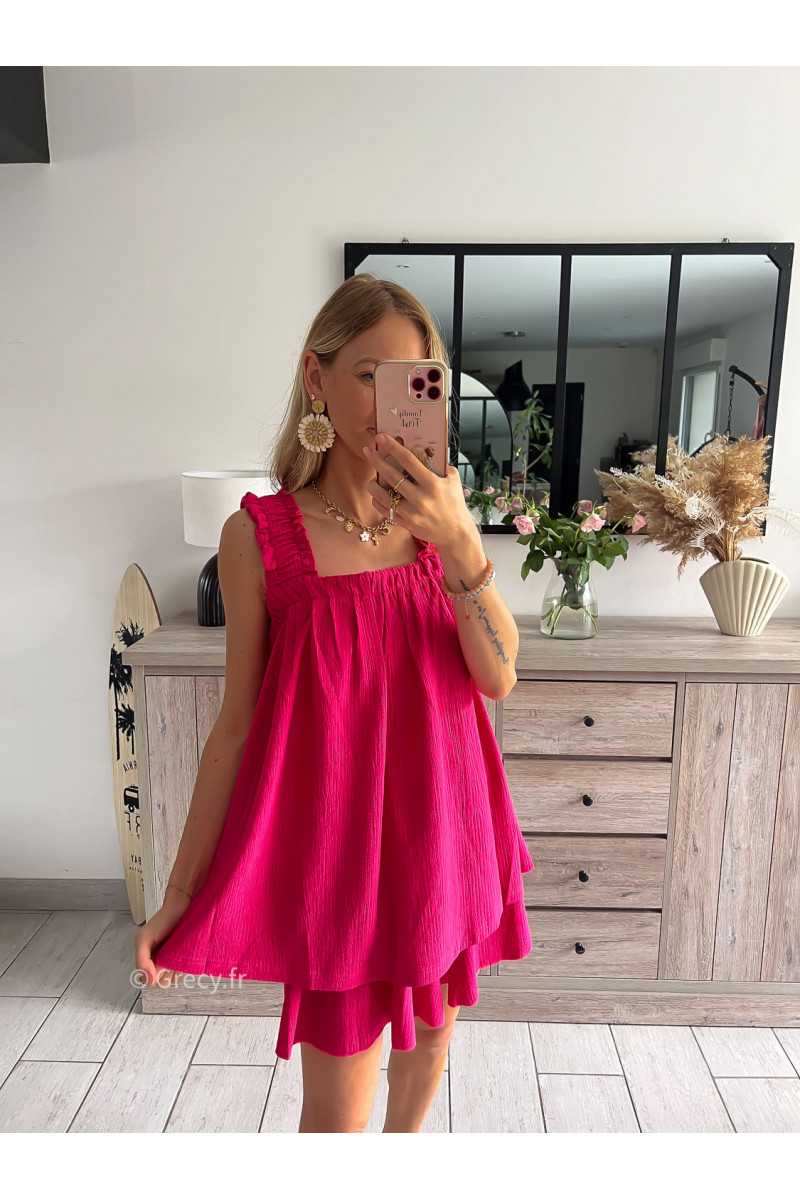 short fluide rose fuchsia grecy mode tendance look été 2024