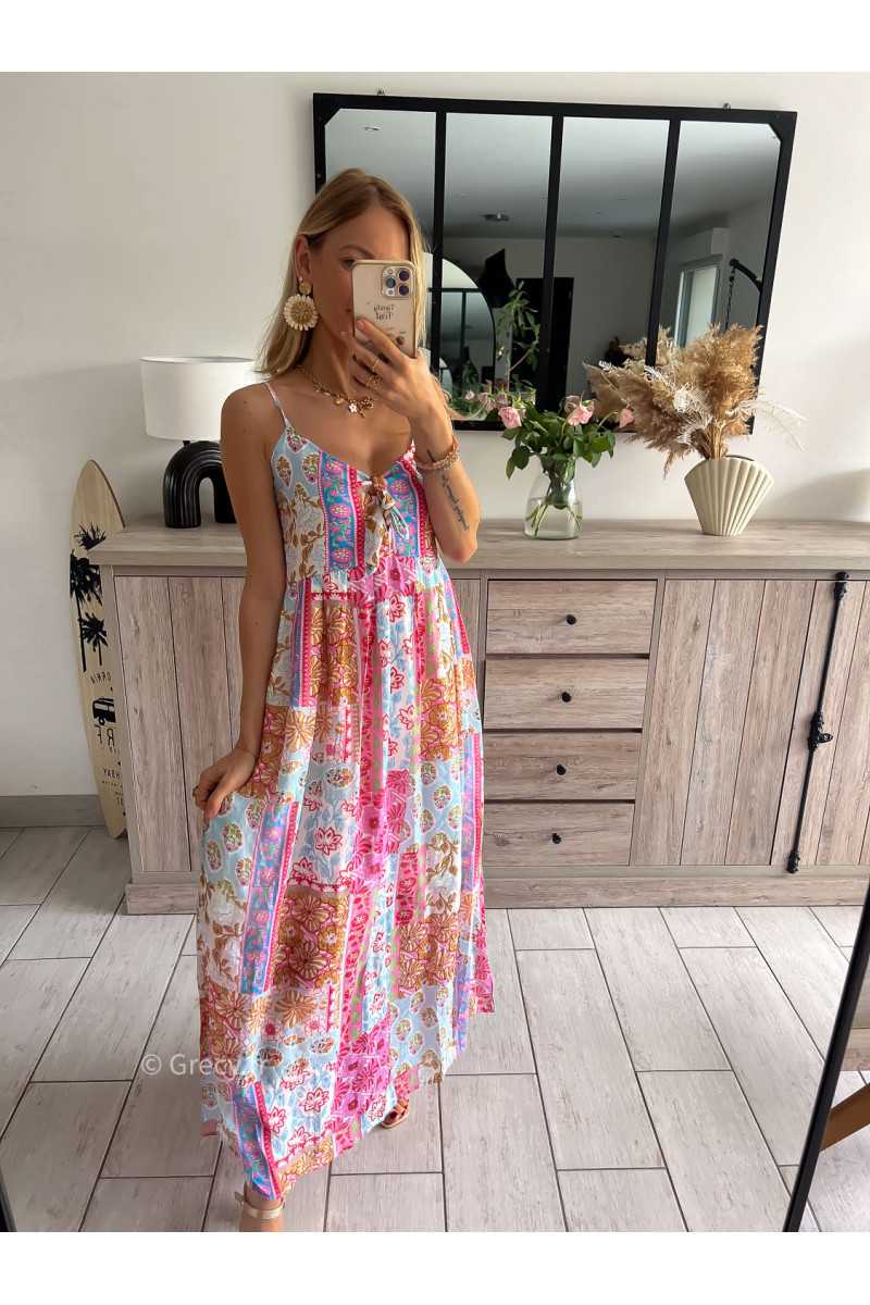 robe longue fleurie rose bleu bretelles grecy mode tendance look été 2024
