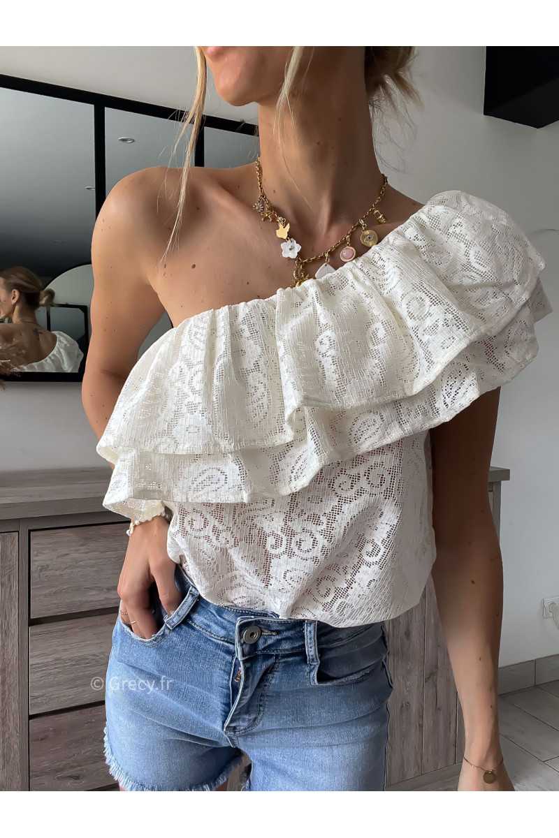 Top asymétrique blanc dentelles volants motifs une épaule grecy look tenue mode tendance