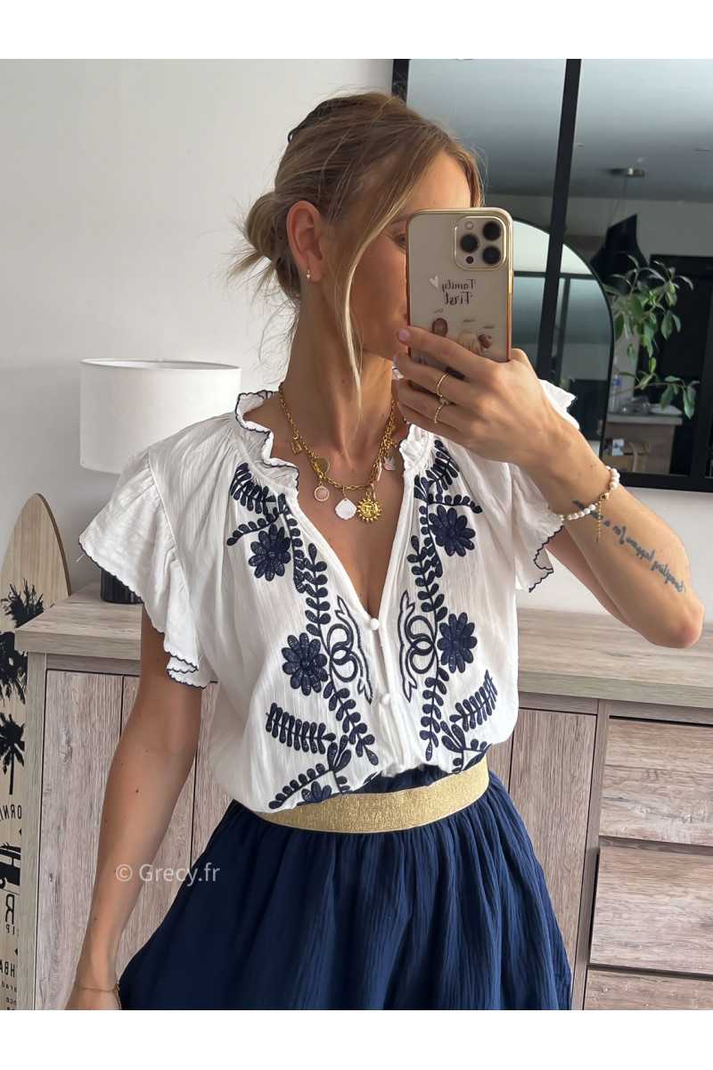 chemisier broderies volants bleu marine grecy look tenue mode tendance
