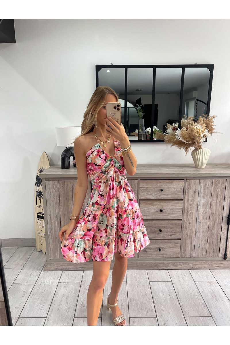 robe courte fleurie rose grecy look tendance mode