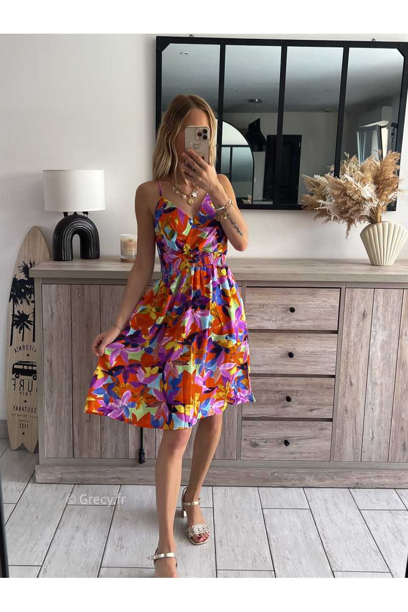 Robe courte colorée grecy mode tendance outfit look