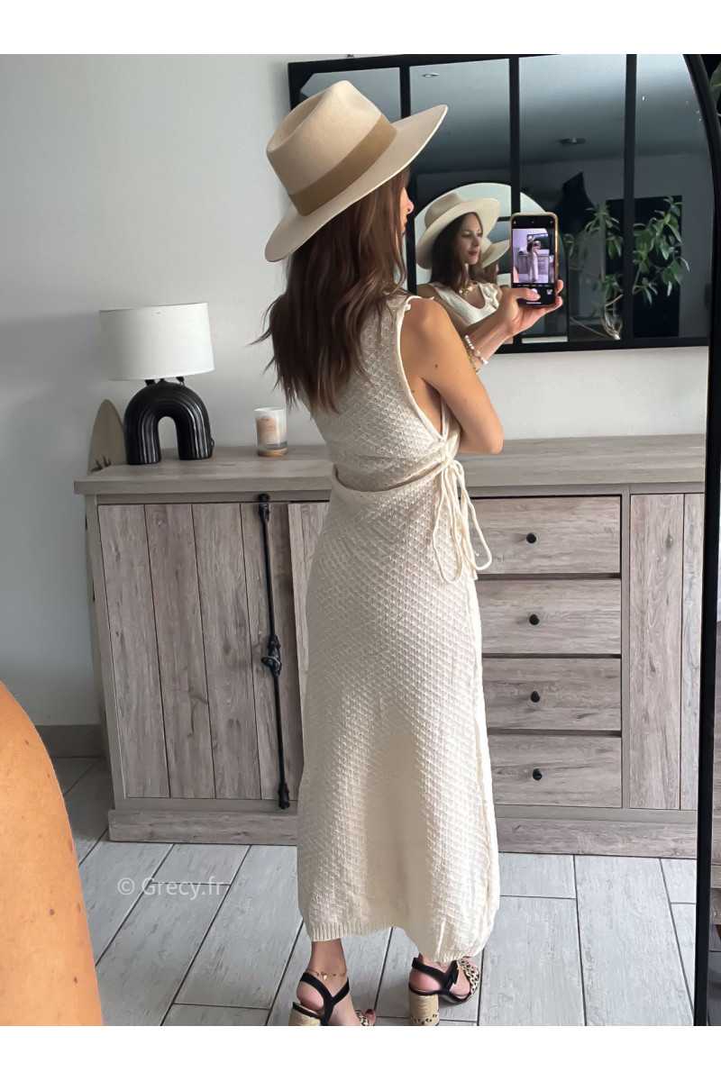 robe longue maille crochet roses relief fleurs plage chic tendance 2024 style mode ootd grecy