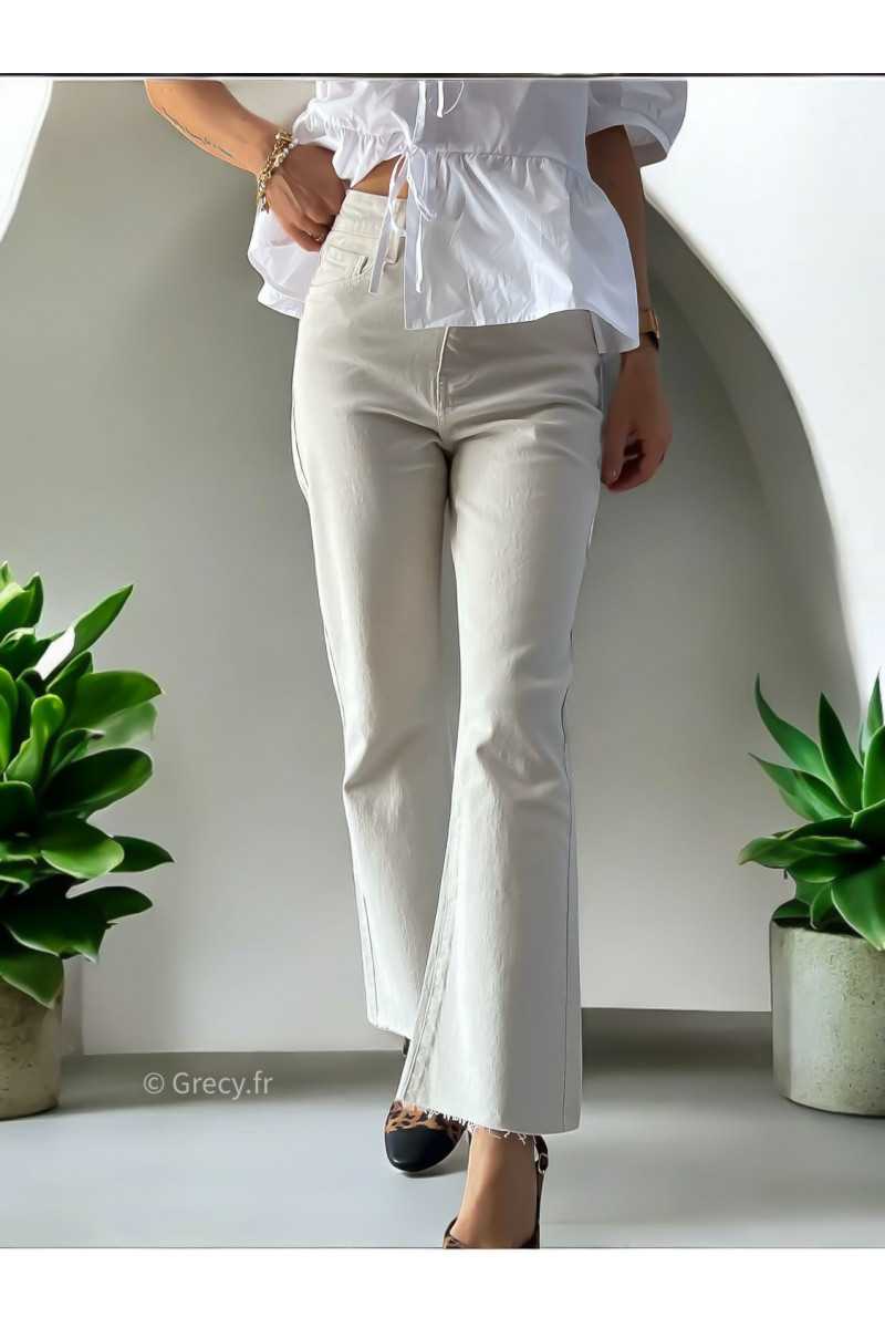 Jean écru cropped flare beige chic tendance automne rentrée 2024 style mode ootd grecy