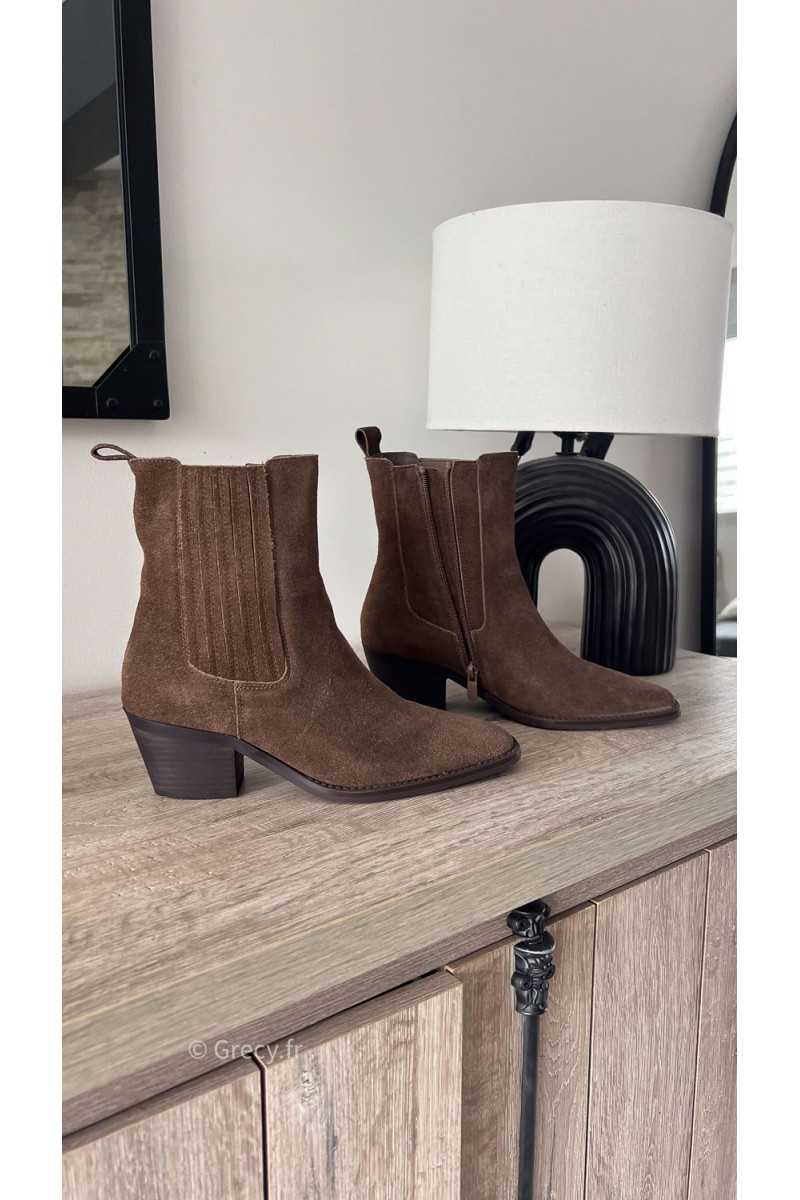 bottes bottines Santiag courtes suédine marron foncé automne hiver 2024 mode tendance boots grecy