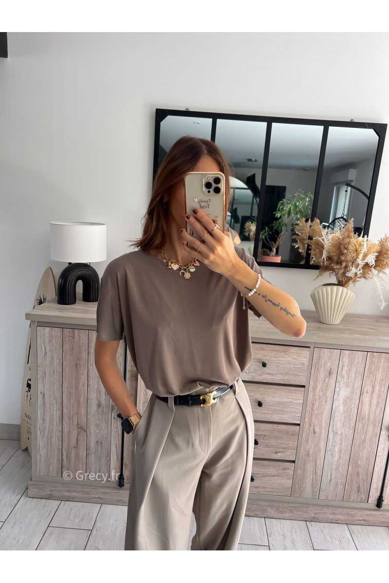 t-shirt basique taupe qualité chic grecy mode ootd tenue outfit look automne 2024