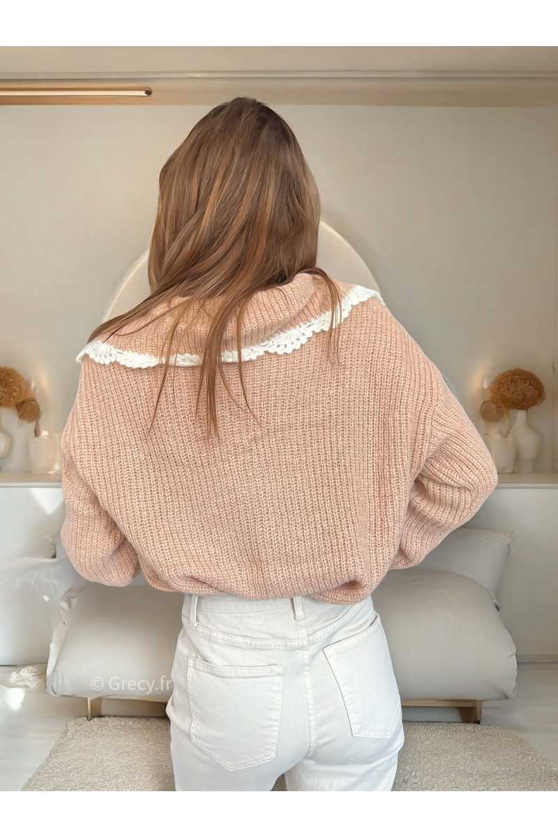Gilet cardigan beige rosé col broderie mohair mode tendance grecy mode outfit look automne hiver