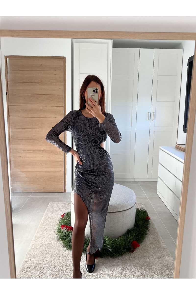 robe longue manches longues sequins pailleté grise ouverte côté fendue noël fêtes mode tendance look grecy hiver