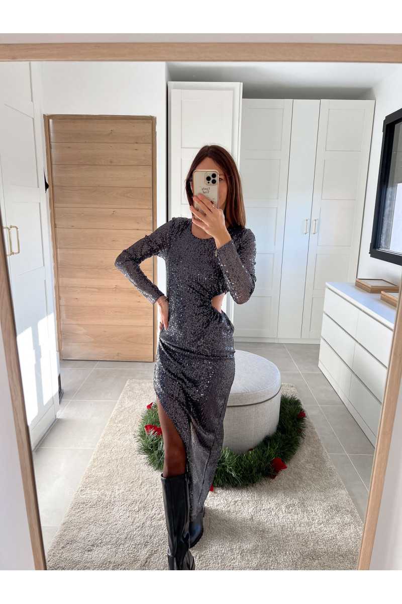 robe longue manches longues sequins pailleté grise ouverte côté fendue noël fêtes mode tendance look grecy hiver