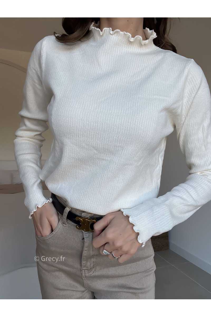 Pull col montant volants blanc écru mode grecy look tendance 2025