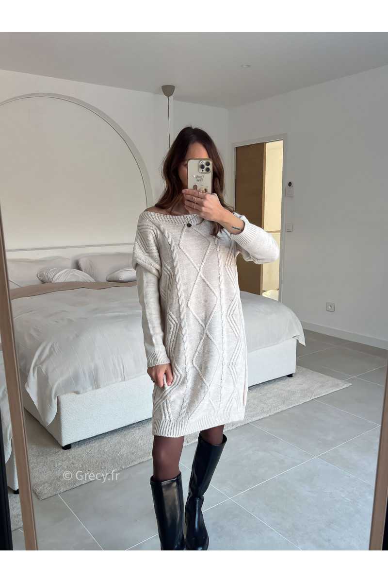 Robe pull beige maille torsadée hiver mode tendance 2025 grecy