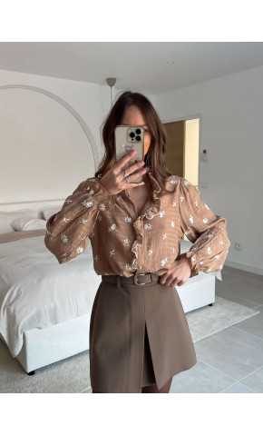 Blouse marron clair broderies volants fluide printemps mode tendance 2025 grecy