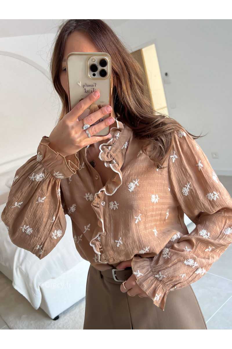 Blouse marron clair broderies volants fluide printemps mode tendance 2025 grecy
