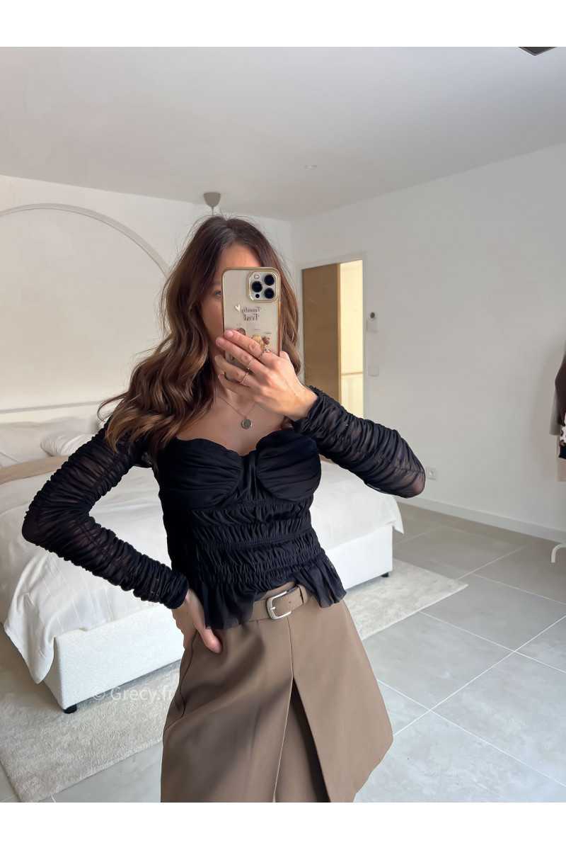 Top noir romantique volants fluide printemps mode tendance 2025 grecy