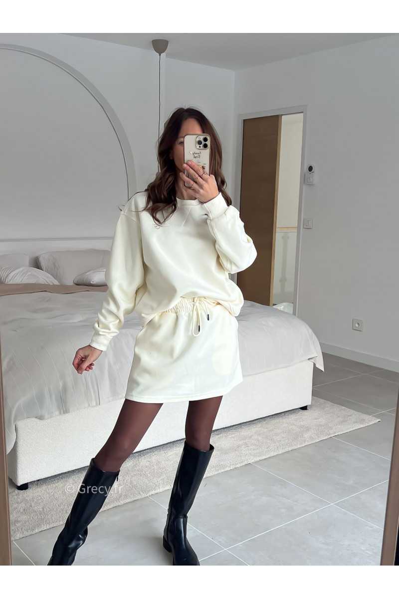 Ensemble blanc sweat jupe écru printemps mode tendance 2025 grecy
