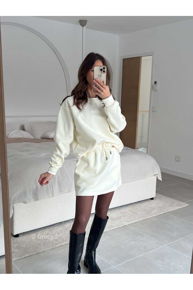 Ensemble blanc sweat jupe écru printemps mode tendance 2025 grecy