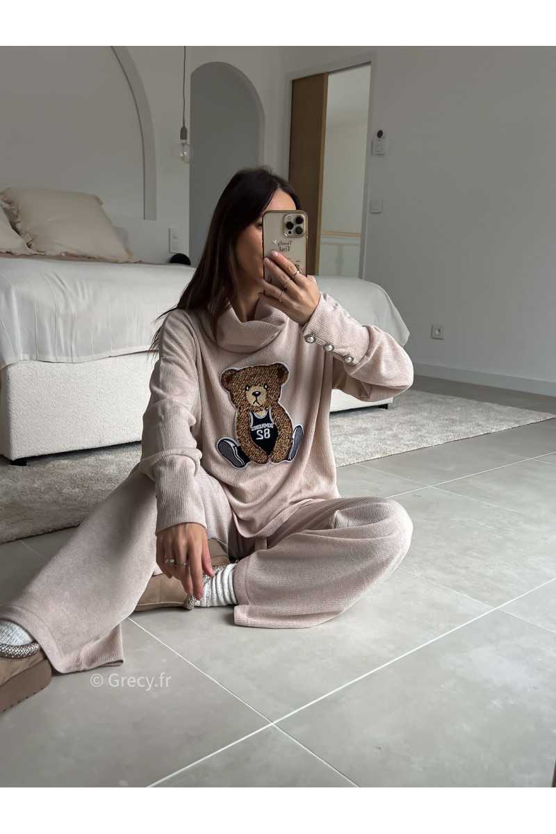 Ensemble Teddy beige pull ours ourson pantalon look ootd outfit mode tendance grecy